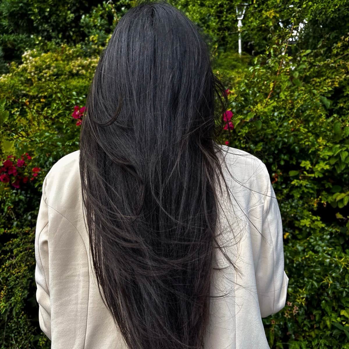 Cheveux lisses et brillants environ trois mois après le KERAZUL Keratin Treatment